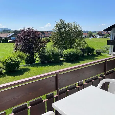Appartement Seehenswert Familienfreundlich Mit Pool, Tischtennisplatte & Koenigscard Bis Zu 7 Personen In Seenaehe Oy-Mittelberg