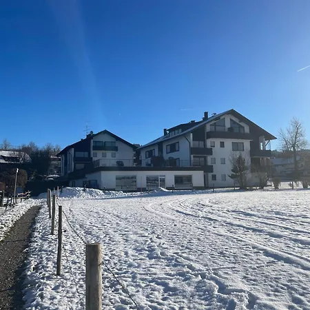 Seehenswert Familienfreundlich Mit Pool, Tischtennisplatte & Koenigscard Bis Zu 7 Personen In Seenaehe Oy-Mittelberg