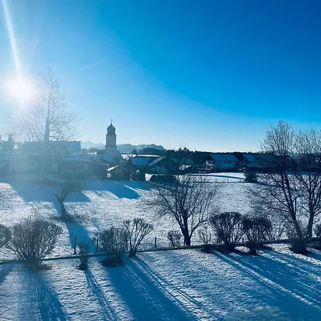Apartamento Seehenswert Familienfreundlich Mit Pool, Tischtennisplatte & Koenigscard Bis Zu 7 Personen In Seenaehe Oy-Mittelberg